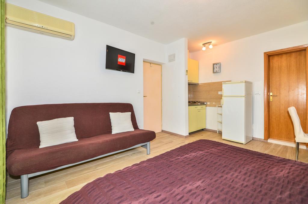 Apartments Sonja Tučepi المظهر الخارجي الصورة