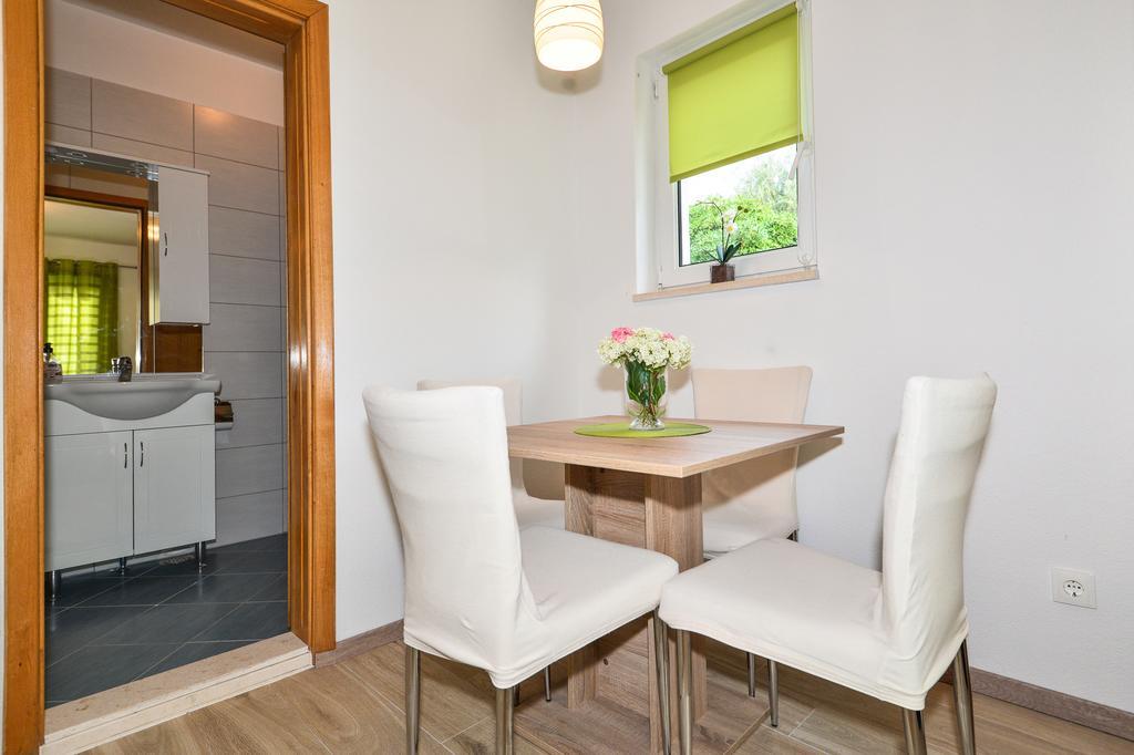 Apartments Sonja Tučepi المظهر الخارجي الصورة